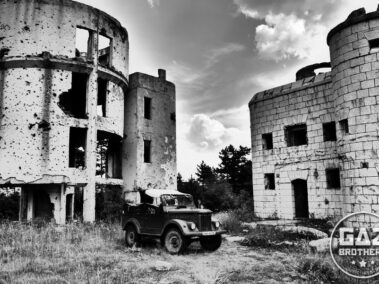 Gaz 69 i ślady wojny w Sarajewie