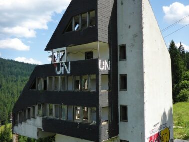 Pozostałości po zimowej olimpiadzie w Sarajewie 1984