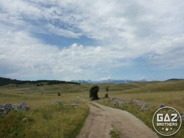 Bałkańskie drogi szutrowe