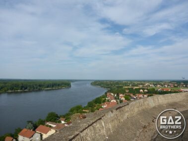 Dunaj widziany z wieży ciśnień w Vukovarze