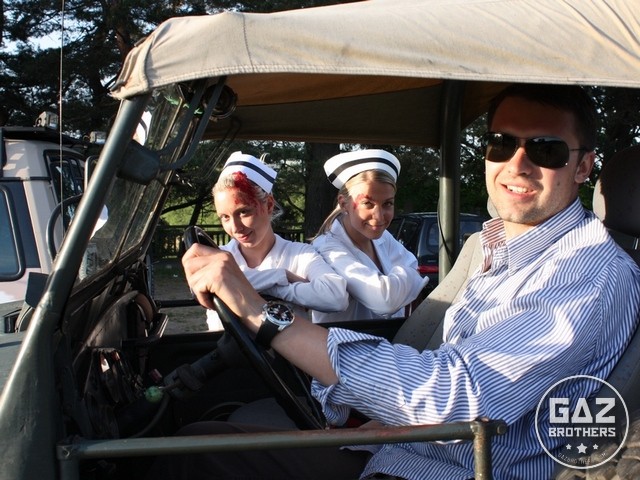 Gaz 69 - ambulans i sanitariuszki