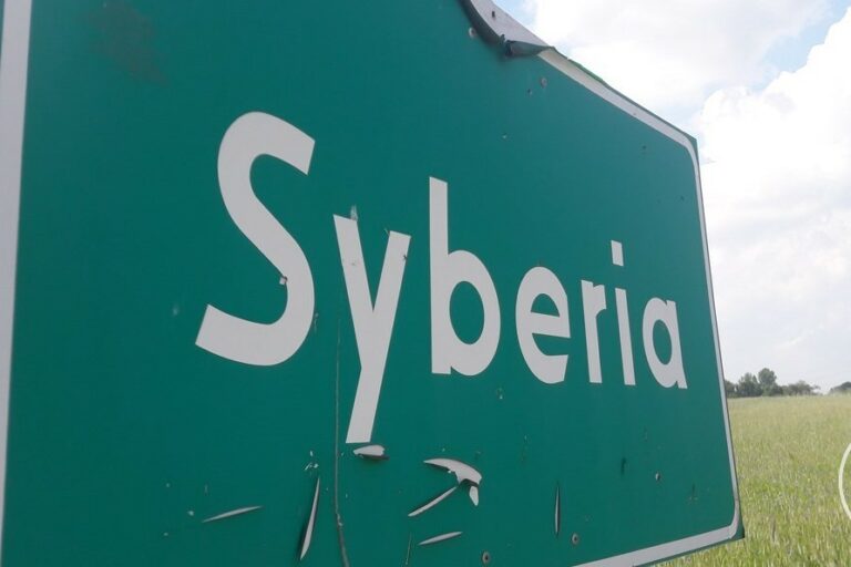 Event integracyjny w okolicach Łodzi. Gra terenowa w samochodach 4×4 syberia, Łódź, gra terenowa, event