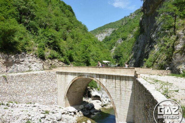 Gaz 69 w kanionie Rakitnicy