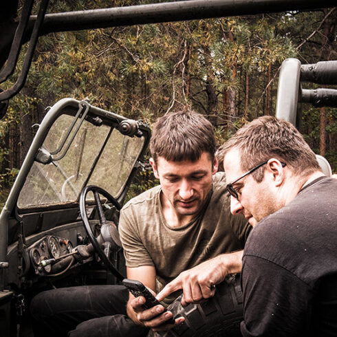 Integracja firmowa w samochodach terenowych Gaz 69