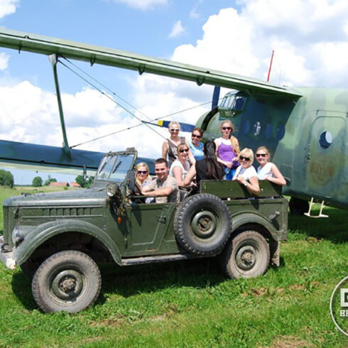 Gra terenowa w przestworzach na evencie firmowym