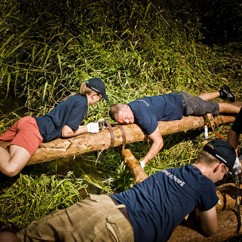 Budowa mostu na evencie integracyjnym 4x4