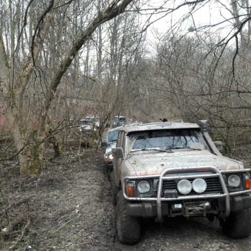 Off-road terenówką W Twierdzy Modlin koło Warszawy
